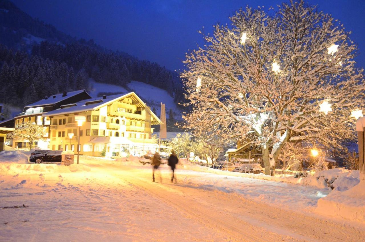 Hotel Derneuwirt Hippach Exteriér fotografie